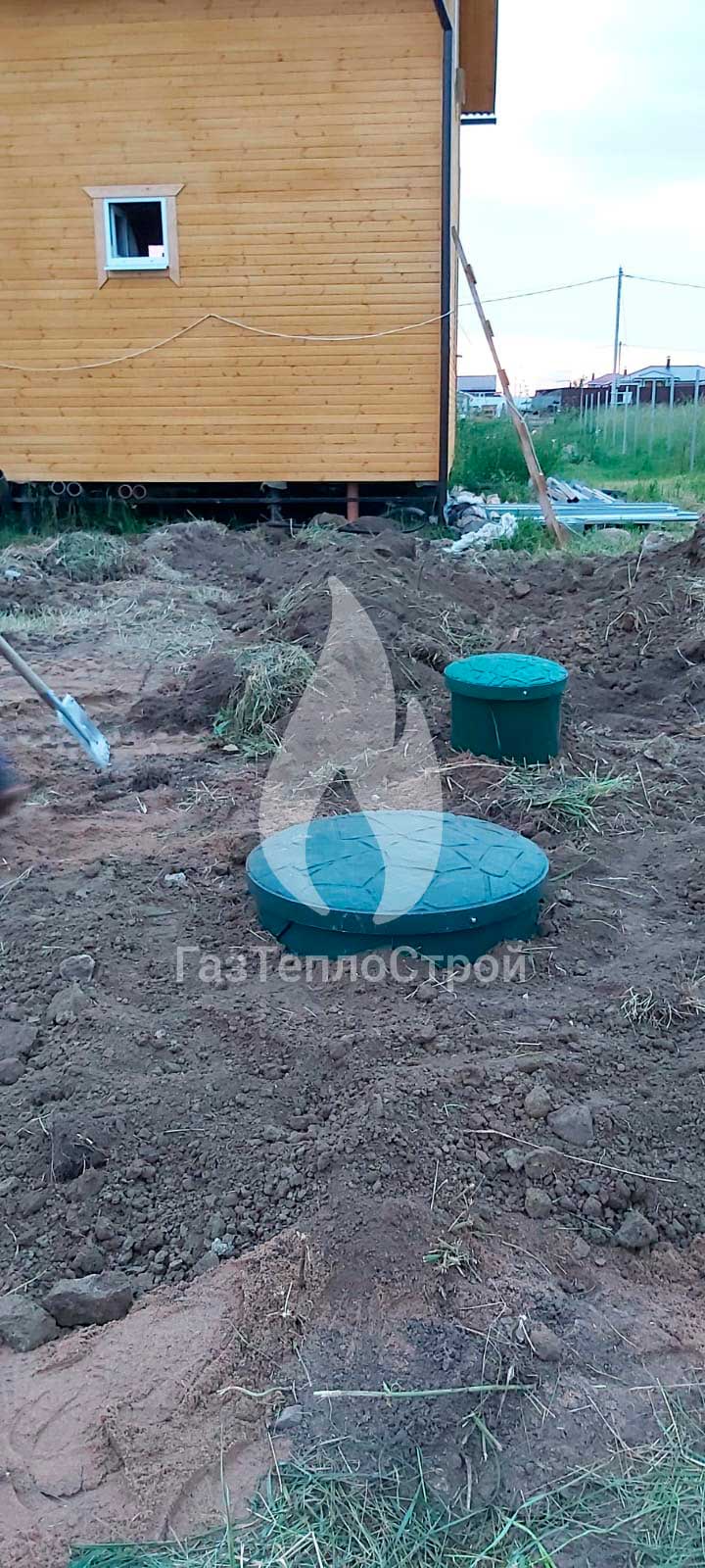 Фото установленных септиков
